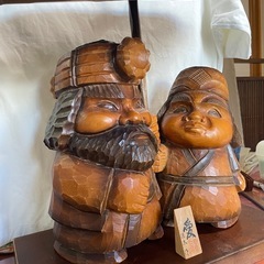インテリア雑貨置物　木彫りの画像