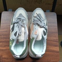 新品 25cm メンズ スニーカー ホワイト グレー 厚底 男女兼用 シューズ 識別番号:【N386-S】の画像