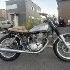 YAMAHA SR400 予備検査渡し可の画像