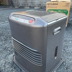 三菱ファンヒーター KD 32H4 H箱付き！　の画像