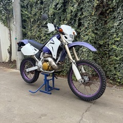Honda CRM250AR オフロードエンデューロの画像