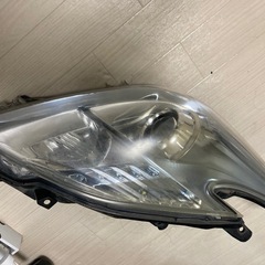 プリウス30 前期　ヘッドライトの画像