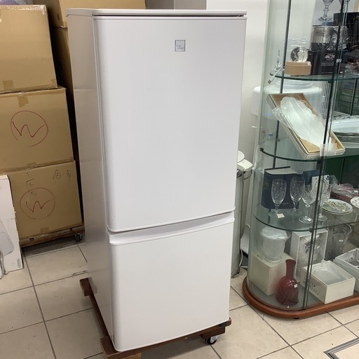MITSUBISHI   三菱　冷蔵庫　MR-P15EF-KW  2020年製  146L