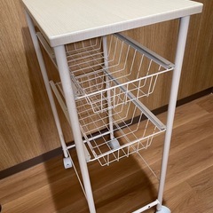 キッチンワゴンの画像