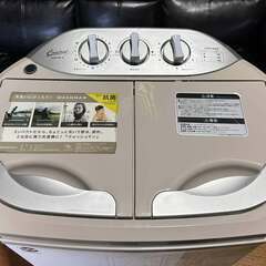 小型 二槽式 洗濯機 軽量 ウォッシュマン ホワイト TOM-05W 分け洗い 省エネ 下着 赤ちゃん肌着 靴下 洗濯・脱水 2024年製 Used/美品の画像