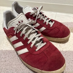 adidas Gazelle 赤白 スニーカーの画像