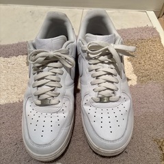 Nike Air Force 1 ホワイトの画像