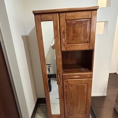 鏡付き靴箱の画像