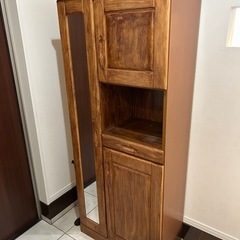 鏡付き靴箱の画像