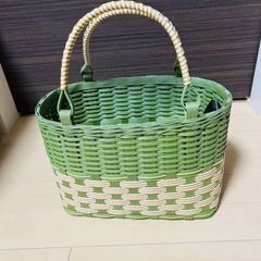 【新品未使用】ハンドメイドかごバッグの画像