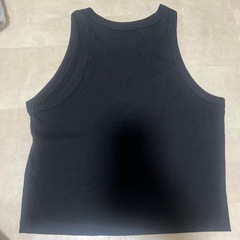 GU タンクトップ　ショート丈の画像