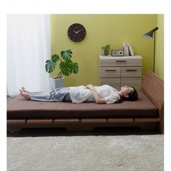 【LOWYA】三つ折りセミダブルマットの画像