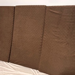 【LOWYA】三つ折りセミダブルマットの画像