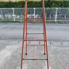 脚立（中）の画像