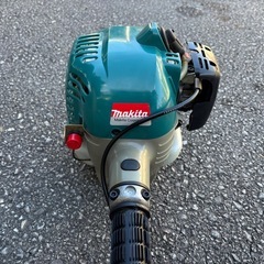マキタ　草刈機 MEM262の画像