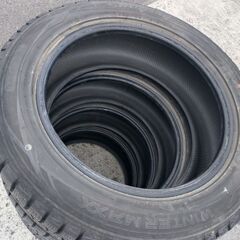 🔶DUNLOP....スタッドレス！205.55.16の画像