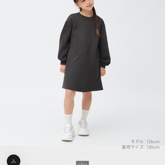 GU  カーリーフリースベスト&スウェットワンピースセットの画像