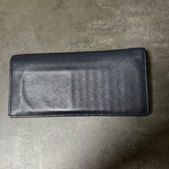 プラダ財布の画像