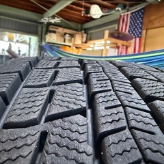235/60r18　スタッドレスタイヤホイール4ほん4本セットの画像