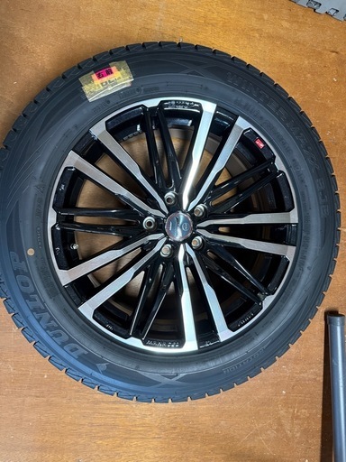 235/60r18　スタッドレスタイヤホイール4ほん4本セット