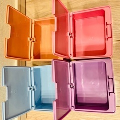 サンリオ　ワンプッシュ小物ケースの画像