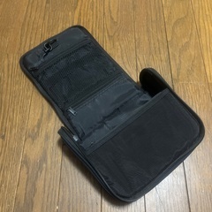 無印 吊るして使える洗面用具ケースの画像
