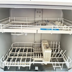 Panasonic 食器洗い乾燥機 NP-TH1-T（2017年製）の画像