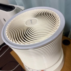 TOSHIBA F-CN3X サーキュレーター の画像