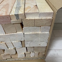 薪　木材詰め合わせ　80サイズ 21センチ　① キャンプ　BBQ  焚き火の画像