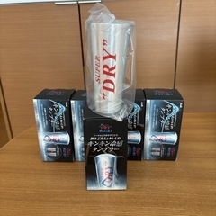 タンブラー、グラス、ジョッキ、各種の画像