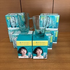 タンブラー、グラス、ジョッキ、各種の画像