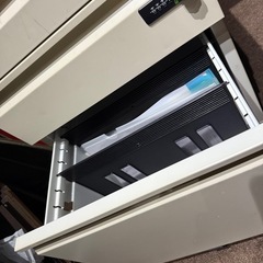 鉄収納の画像