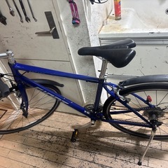 GIANT ESCAPE R3ネイビークロスバイクの画像