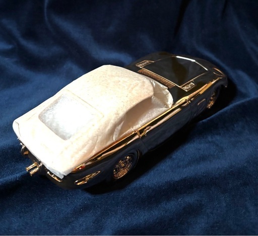 ★【TOYOTA　2000GT　金属製 シガーケース　ビンテージ　ノベルティ】 ☆【TOYOTA 2000GT ゴ－ルド金属製 シガーケース ビンテージ