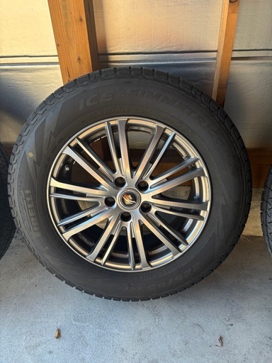 225/65r17　スタッドレスタイヤ