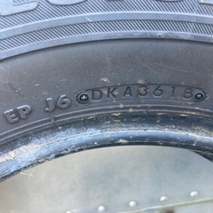 スタッドレスタイヤ　2本の画像
