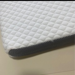 三角クッション　Cozymakerの画像