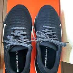 【美品】NIKE W INFINITYRUN 4 インフィニティラン ランニングシューズ　23cm DR2670-001の画像