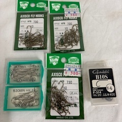 釣り　フライ　毛ばり　材料　毛や針など一式の画像