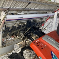 クボタ田植え機　6条植えの画像