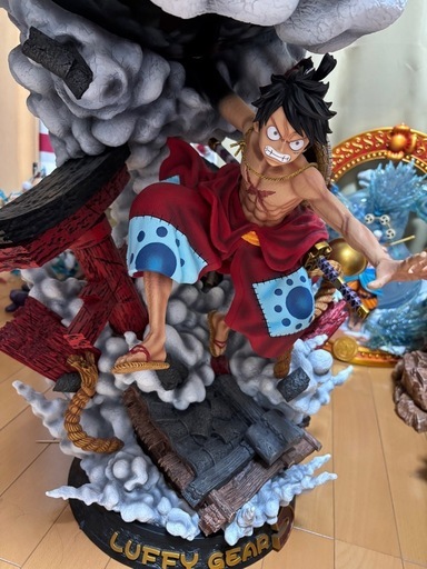 値下！ガレージキッド　ワンピース　ルフィ