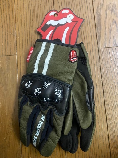 the rolling stones グローブ１０月１日まで
SALE