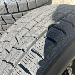 ✨溝多め✨2023年製 スタッドレス225/65R17 ENKEIホイール付き
の画像