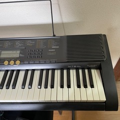 CASIO 電子キーボード の画像