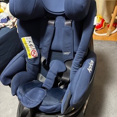 Aprica製 チャイルドシート
 の画像