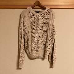 セーターなどの画像