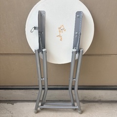 折り畳み式チェアの画像