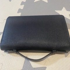 coachダブルファスナー財布の画像