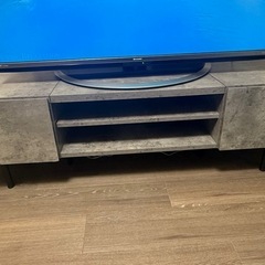 テレビボードの画像