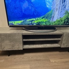 テレビボードの画像